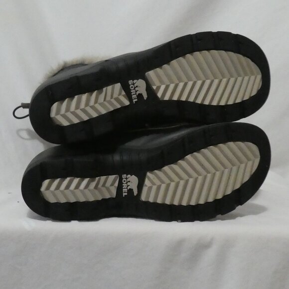 SOREL | size 10 | Grey Winter Boots with Faux Fur Trim - Picture 12 of 12